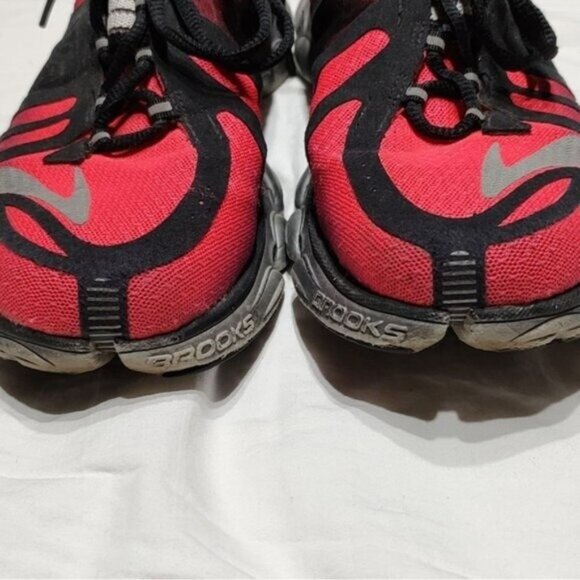 Brooks Pure Flow 2 Pink Black Running Shoes 10 - Picture 3 of 9